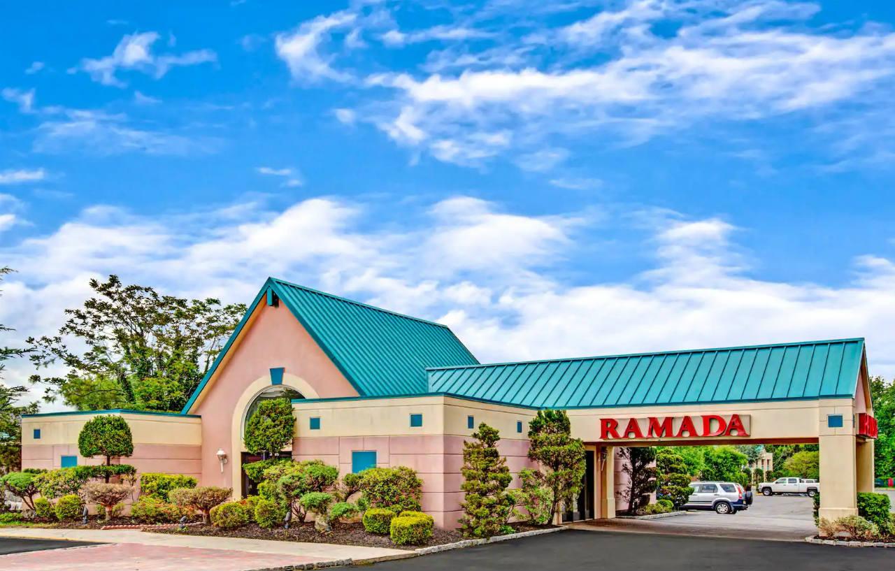 Ramada By Wyndham Parsippany Ξενοδοχείο Εξωτερικό φωτογραφία